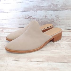 Soludos Venetian suede mules in sand